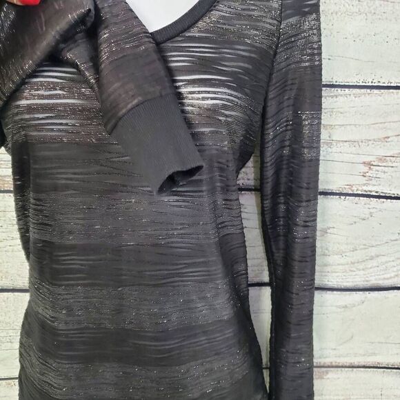 Maurices Women’s Sheer Glitter Long Sleeve Top Black Size Small Stretch Fitted - Picture 2 of 7